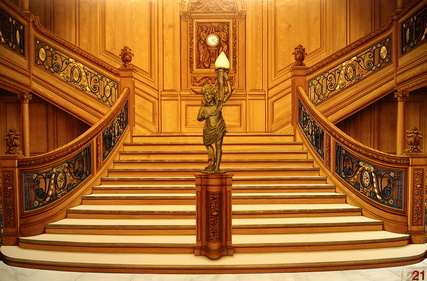 � Cristiano Sergio - Fotolia.com - Fotolia_6349913_XS - Titanic